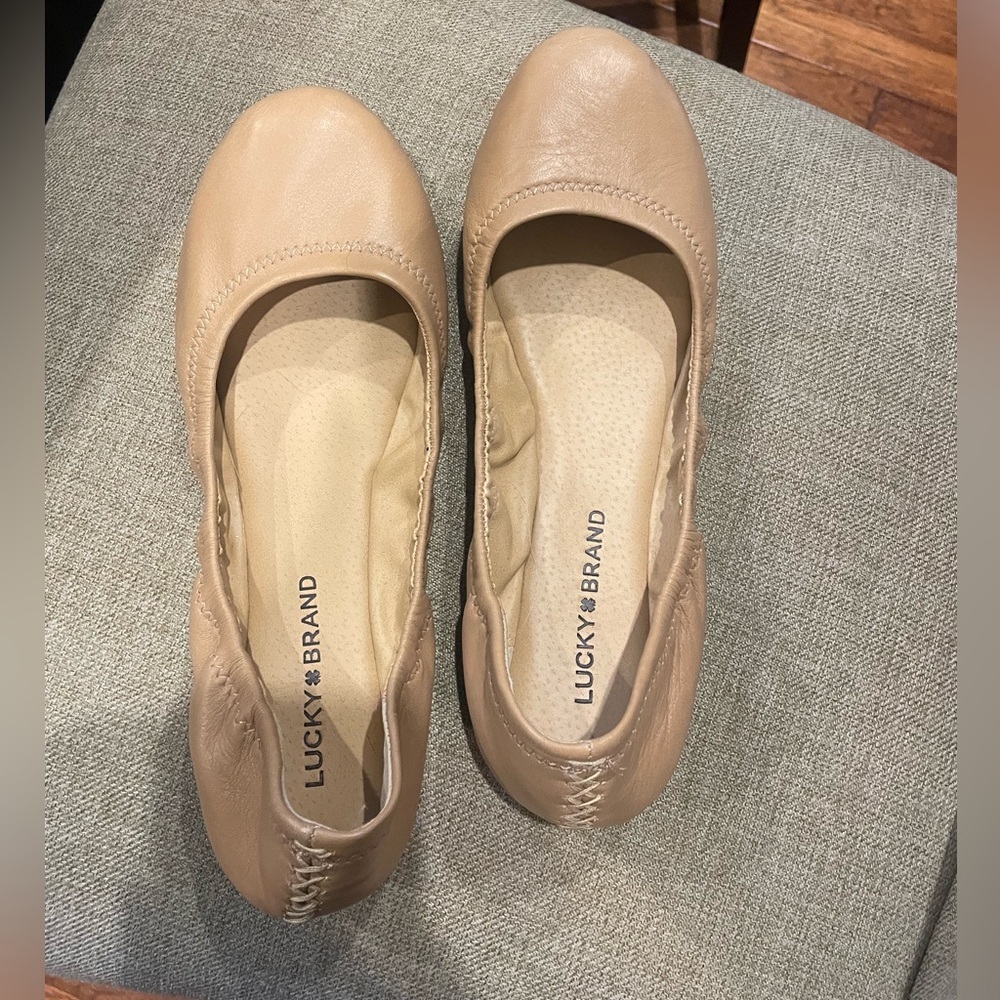 Lucky Brand Nude Ballet Flats
